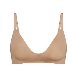 SKIMS wireless form T-shirt bra